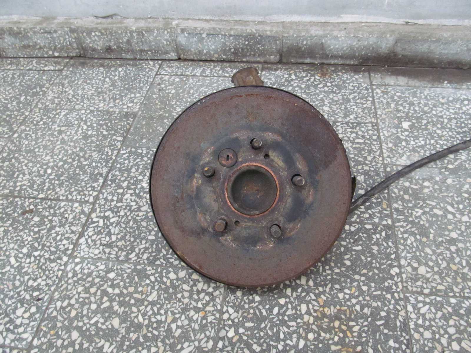 TOYOTA CAMRY VI 01-06 PIASTA ZWROTNICA TYL LEWY 42314-06090