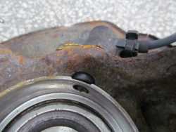 TOYOTA CAMRY VI 2.4 B 01-06 PIASTA ZWROTNICA PRZOD LEWY