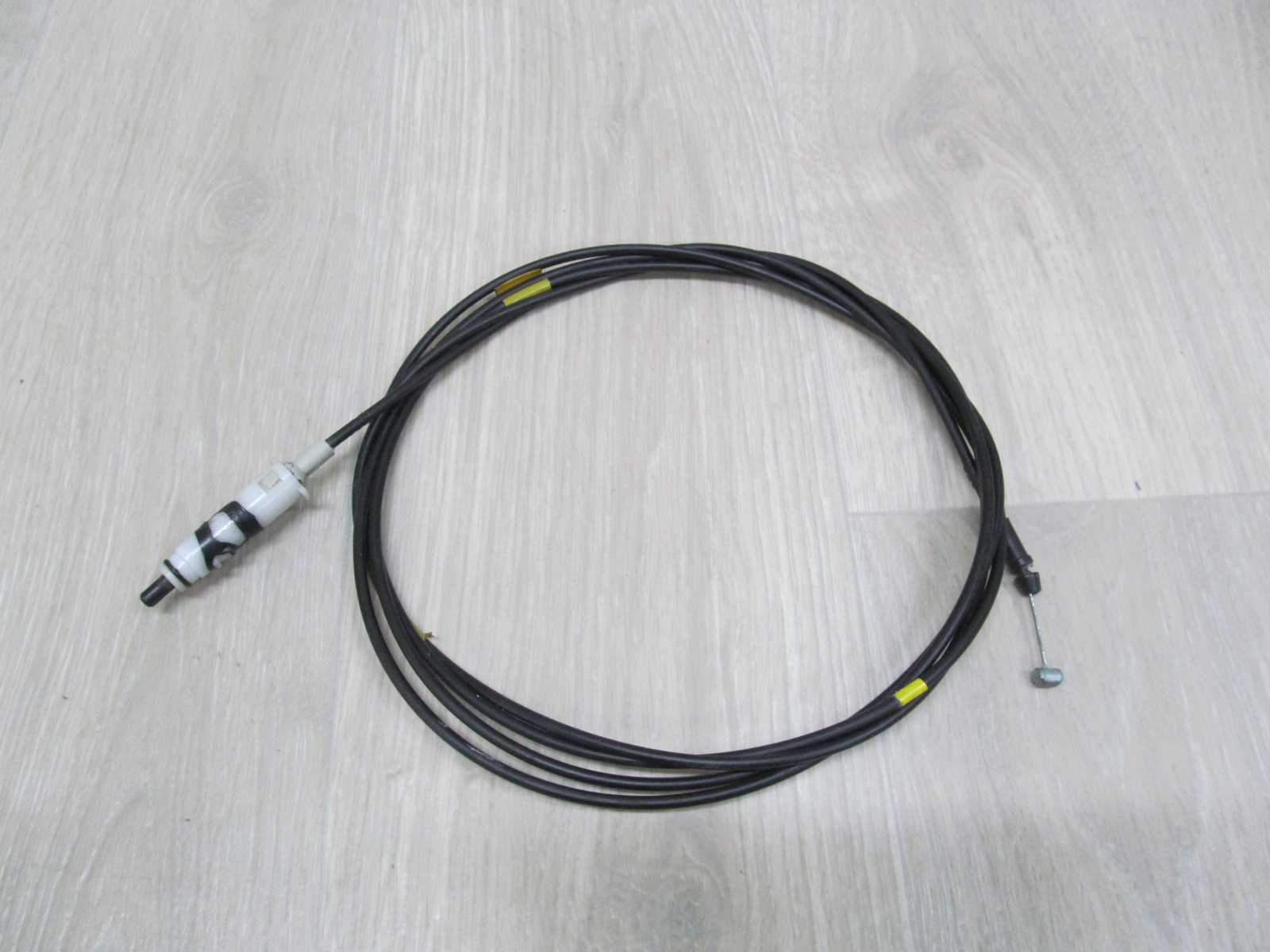 TOYOTA CAMRY VI 01-06 LINKA KLAPKI WLEWU PALIWA 8H25