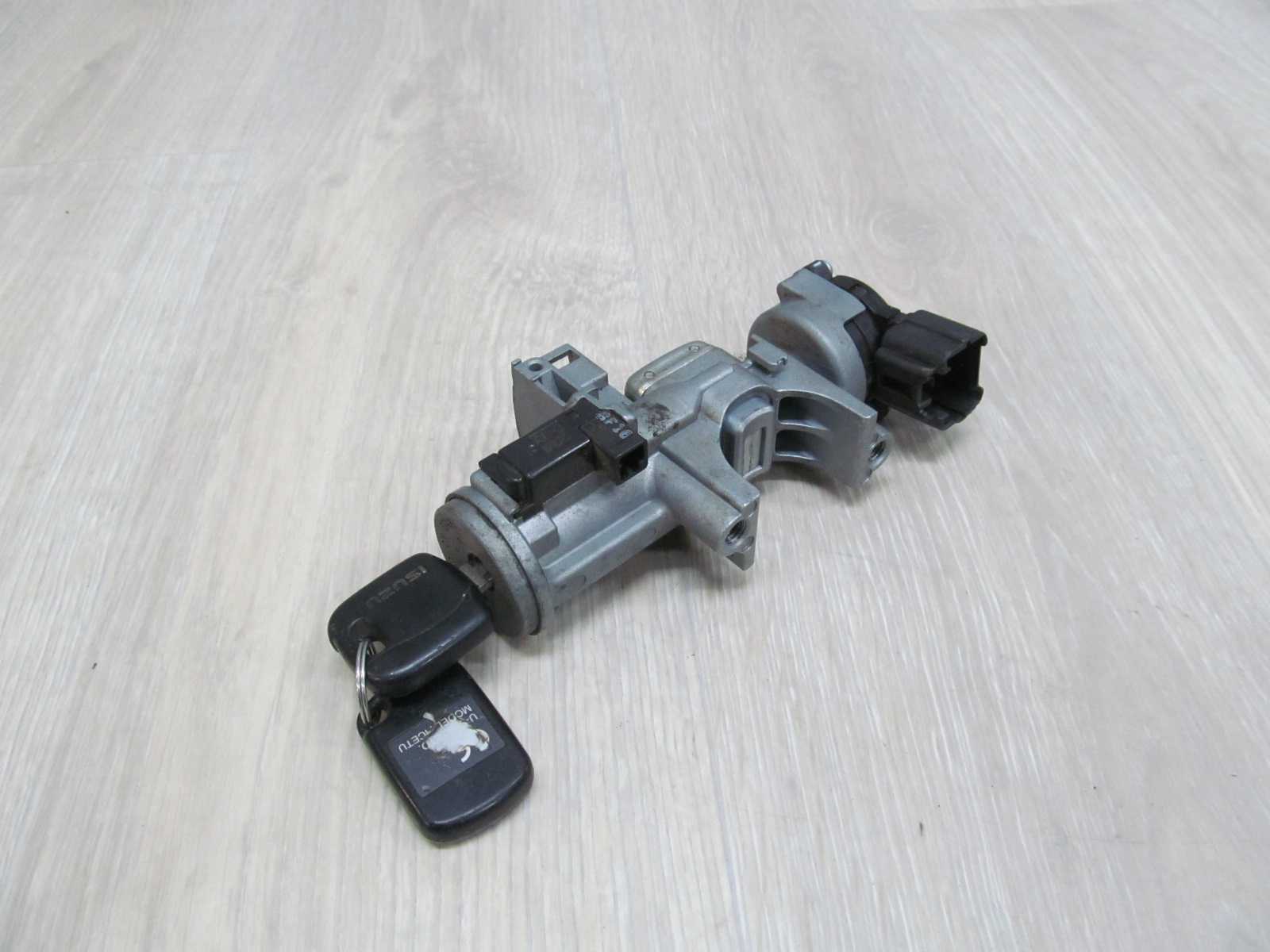 ISUZU N35 N NPR L GRAFTER STACYJKA KLUCZYK KOSTKA 07-18