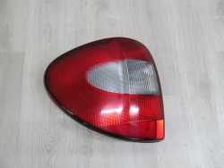 CHRYSLER GRAND VOYAGER IV LIFT LAMPA TYL LEWA TYLNA 04-08 04857307