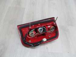 TOYOTA RAV4 II LAMPA TYLNA TYL LEWA 00-03