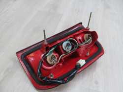 TOYOTA RAV4 II LAMPA TYLNA TYL LEWA 00-03