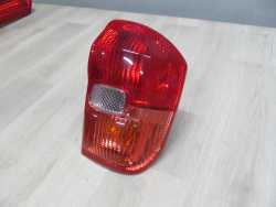 TOYOTA RAV4 II LAMPA TYLNA TYL PRAWA 00-03