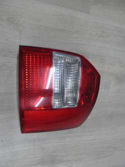 AUDI A4 B6 KOMBI LAMPA TYLNA TYL PRAWA 8E9945096A 01-04