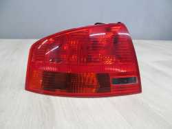 AUDI A4 B7 SEDAN LAMPA TYL TYLNA BLOTNIKA LEWA 04-07
