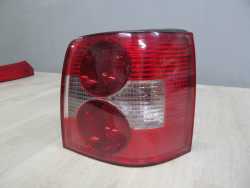 VW PASSAT B5 KOMBI LIFT FL LAMPA TYL PRAWA 3B9945096 00-05