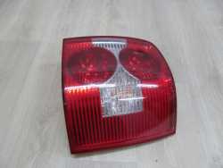 VW PASSAT B5 KOMBI LIFT FL LAMPA TYL PRAWA 3B9945096 00-05