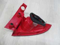 SEAT LEON II FR LAMPA TYL TYLNA LEWA 982051-00 05-12