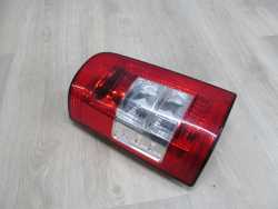 BERLINGO PARTNER LIFT 04-10 LAMPA TYL LEWA 9657977080