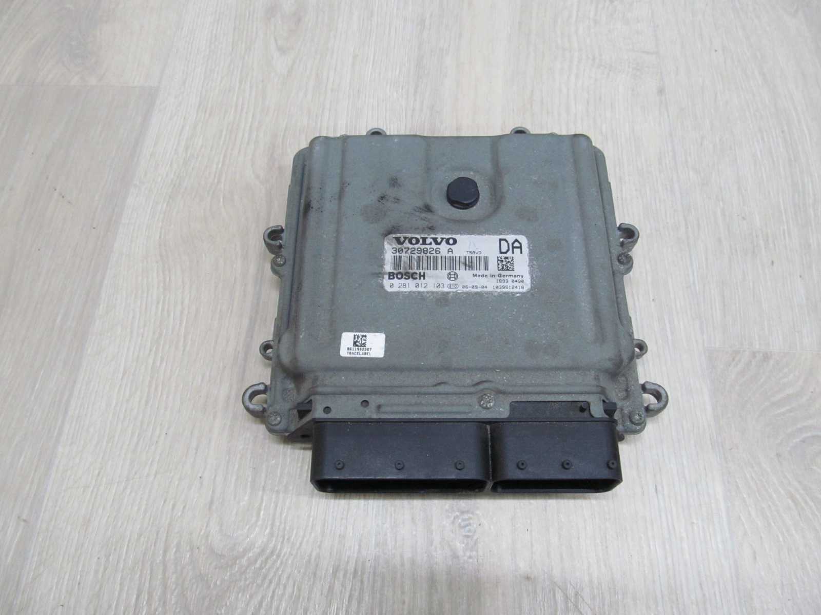 VOLVO S80 V70 XC 185 KM 2.4 D5 KOMPUTER STEROWNIK SILNIKA 30729826A 0281012103