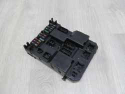 PEUGEOT CITROEN SKRZYNKA MODUL BSI J02 9651196780A 9651197480A
