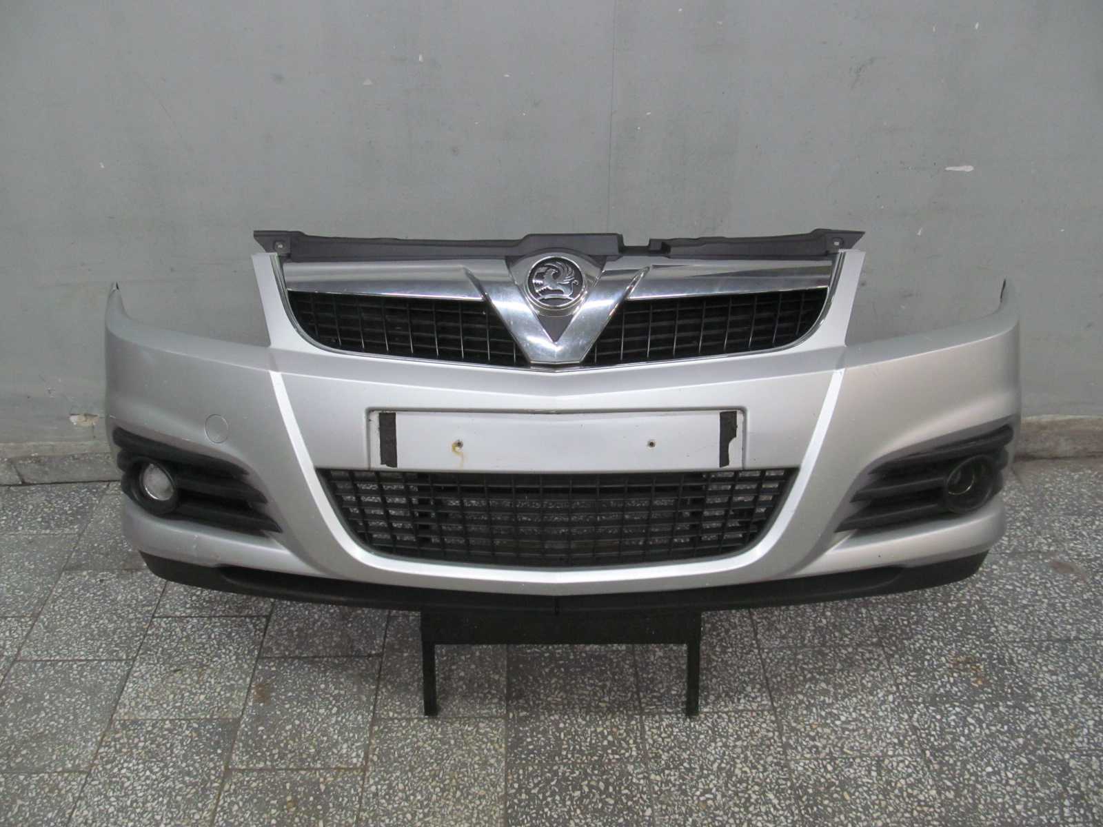 OPEL VECTRA C LIFT ZDERZAK PRZOD HALOGENY KPL Z157 05-08