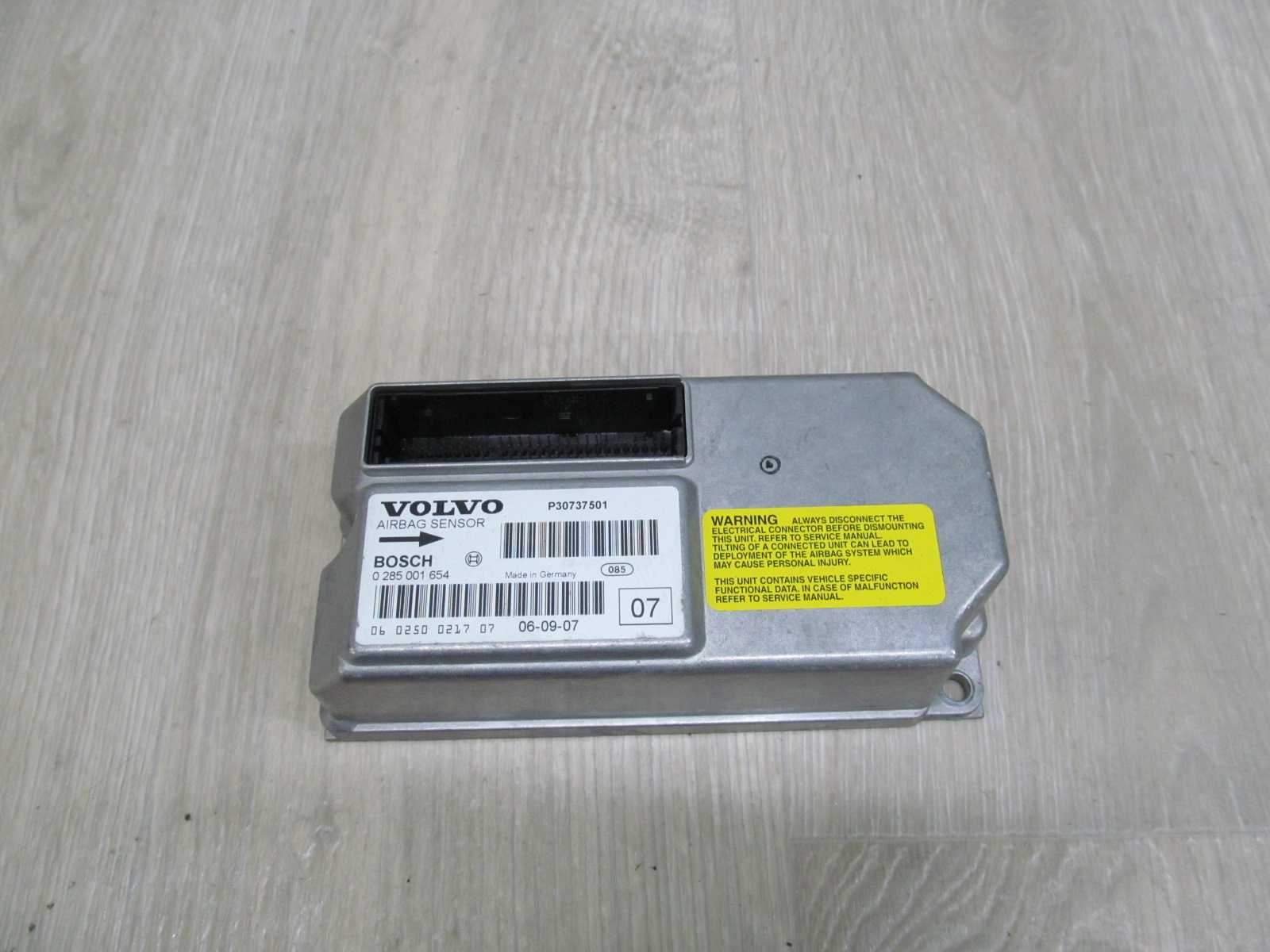 VOLVO XC90 MODUL SENSOR AIRBAG 0285001654 P30737501 02-14