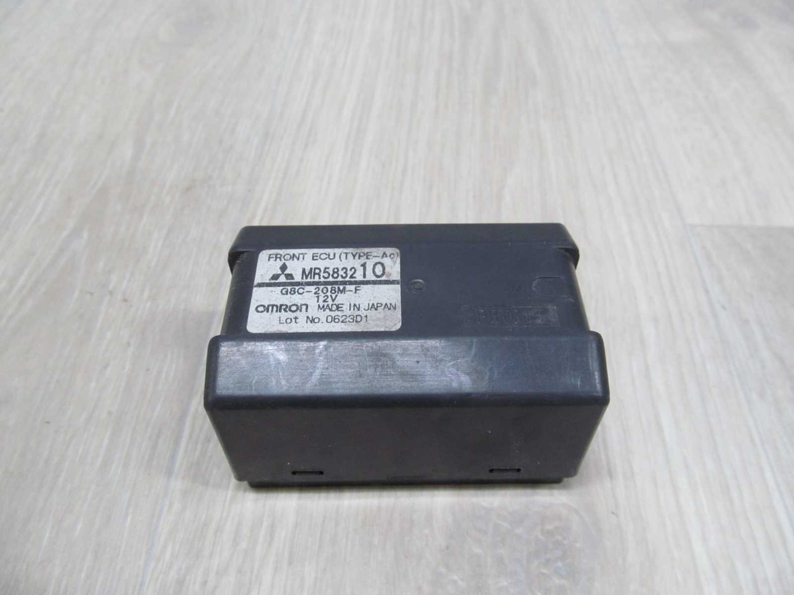 MITSUBISHI PAJERO III 3.2 MODUL MR583210 PRZEKAZNIK