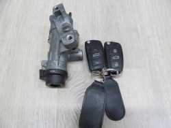 AUDI A4 B7 STACYJKA 2X KLUCZYK KOSTKA 4B0905851M 4B0905849 04-11