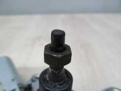 MERCEDES ML 163 LIFT SILNICZEK WYCIERACZKI KLAPY TYL 1638203142 01-05