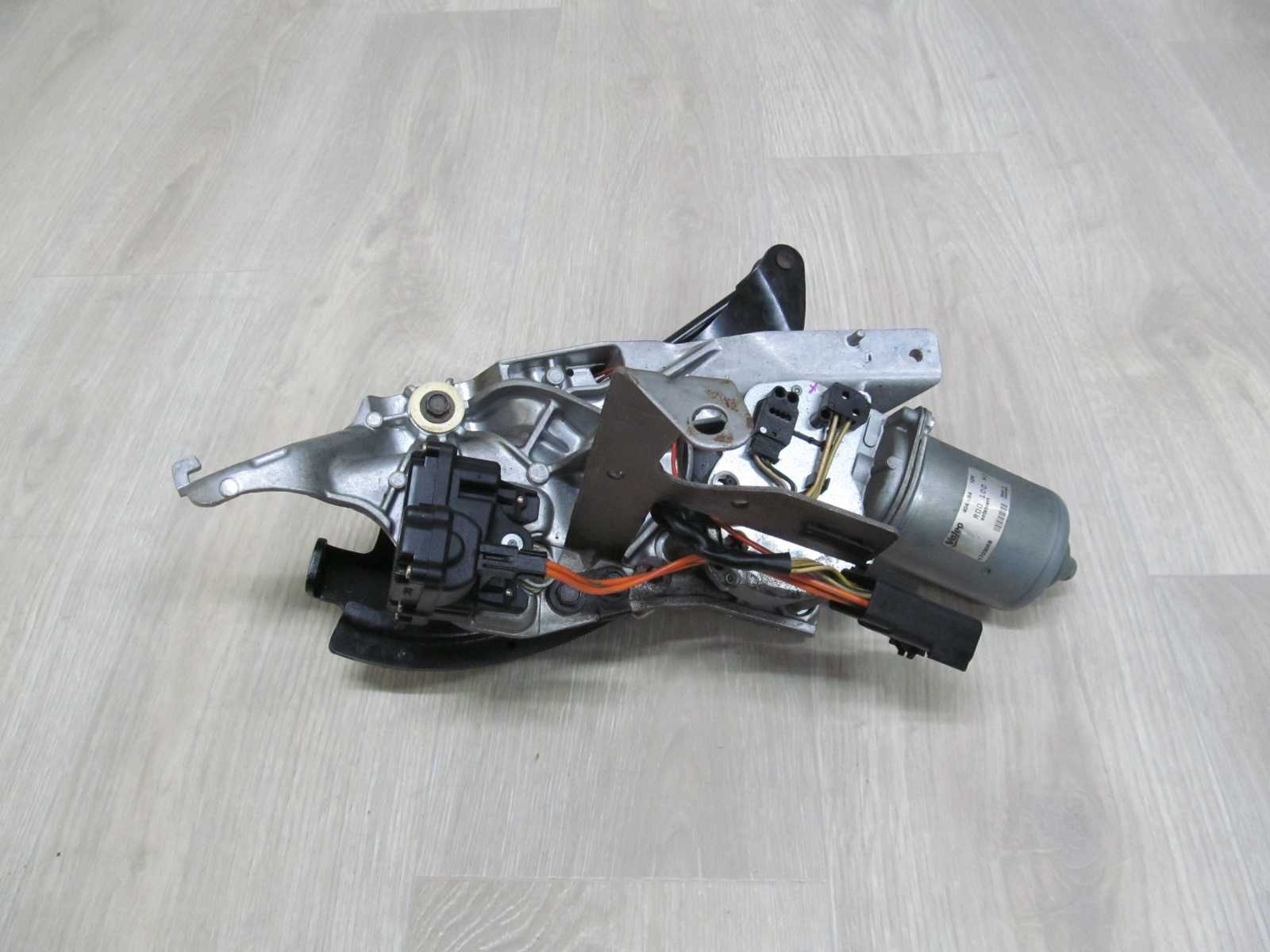 CHRYSLER GRAND VOYAGER IV MECHANIZM SILNIK KLAPY BAGAZNIKA TYL R00100H1