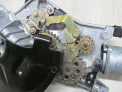 CHRYSLER GRAND VOYAGER IV MECHANIZM SILNIK KLAPY BAGAZNIKA TYL R00100H1