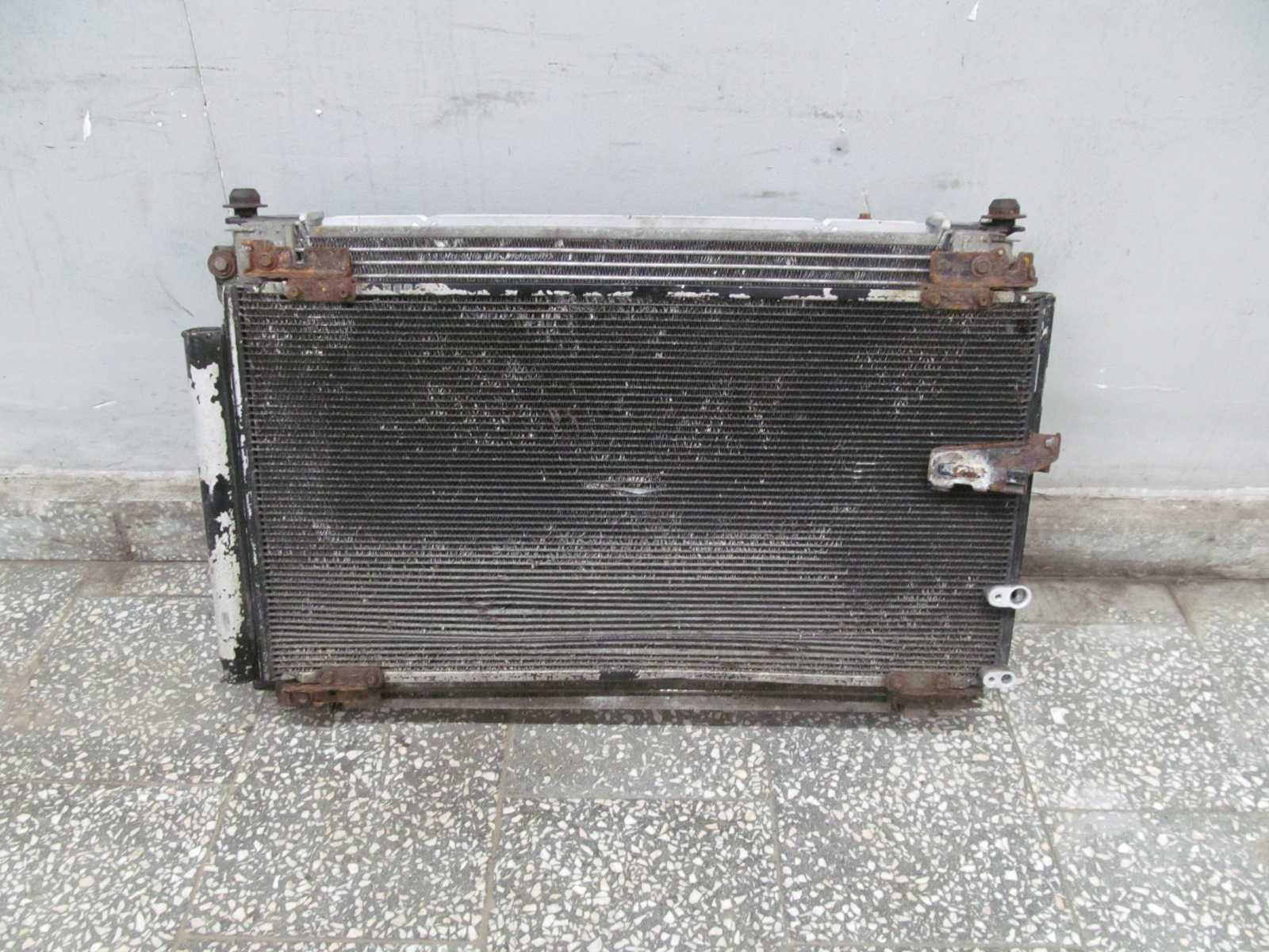 LEXUS IS220 CHLODNICA WENTYLATOR KPL 05-10