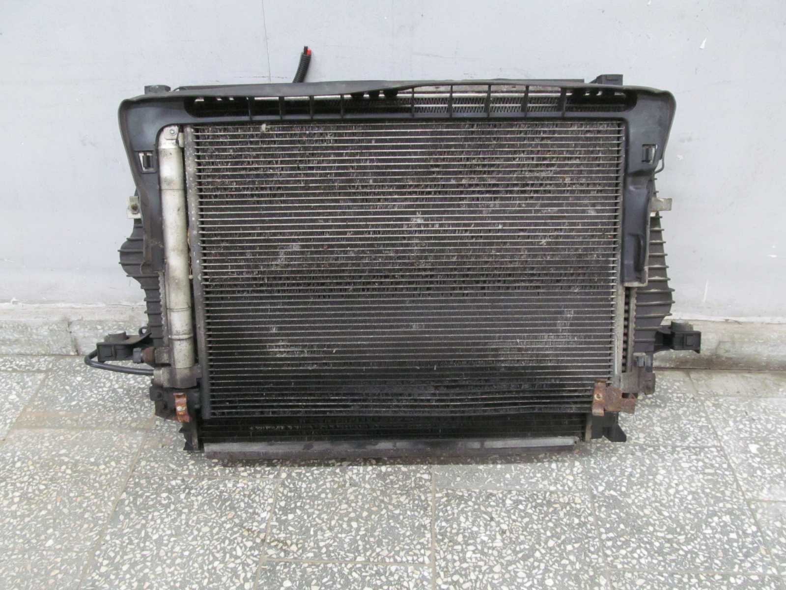 VOLVO XC90 LIFT 2.4 D5 AUTOMAT CHLODNICA WENTYLATOR KPL 30749761 07-14