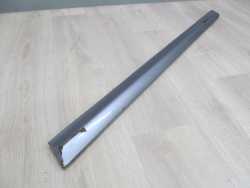 AUDI A4 B7 LISTWA DRZWI PRZOD DOLNA 8E0853960 LY7H S-LINE 01-07