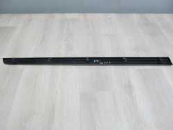 VOLVO S60 V70 LIFT 04- LISTWA DOLNA DRZWI PRZOD PRAWA 30648374 467-46