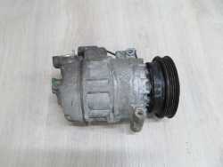 VW AUDI 1.9 SPREZARKA KLIMATYZACJI 8D0260808 447220-8181