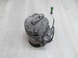 VW AUDI 1.9 SPREZARKA KLIMATYZACJI 8D0260808 447220-8181