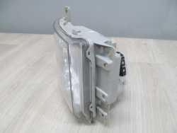 ISUZU N35 N GRAFTER LAMPA REFLEKTOR PRZOD PRAWY 08-313-1116R UK 07-18