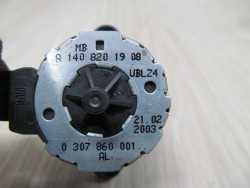 VW SEAT AUDI SKODA SILNICZEK REGULACJI LAMP XENON A1408201908 00-10