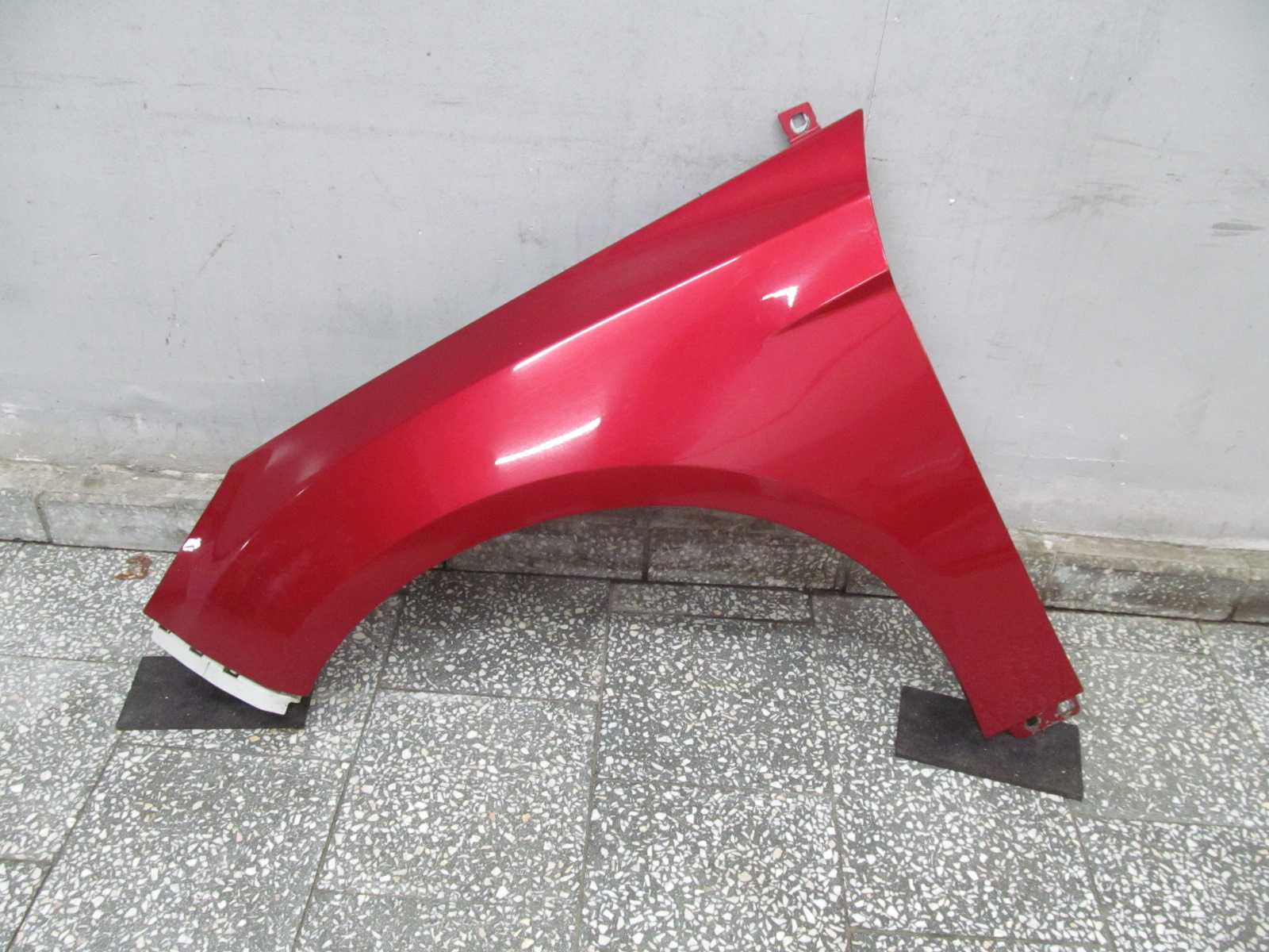 FORD FOCUS MK3 III BLOTNIK LEWY PRZOD UB 10-14