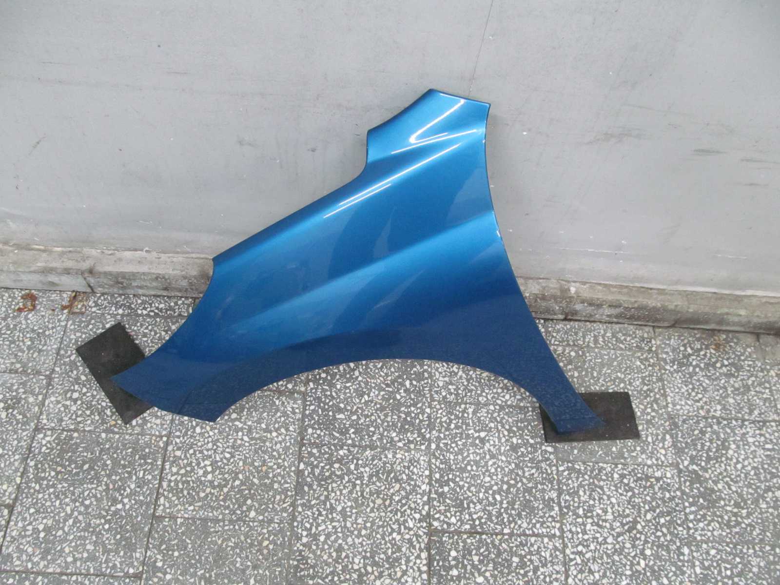 PEUGEOT 207 BLOTNIK LEWY PRZOD KMU  06-09
