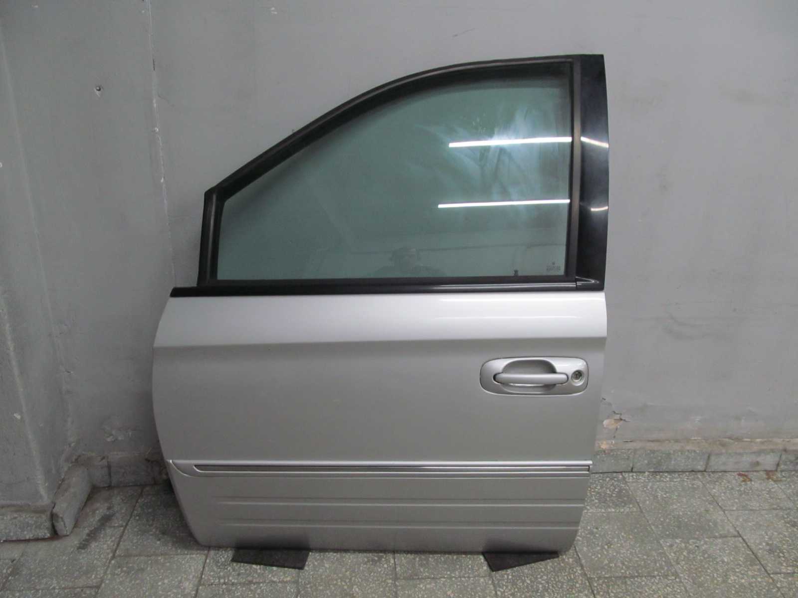 CHRYSLER GRAND VOYAGER IV LIFT DRZWI PRZOD LEWY 05-07