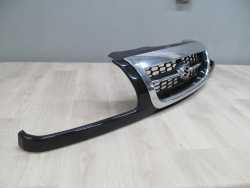 SUZUKI GRAND VITARA GRILL ATRAPA 72111-65DA0 98-01