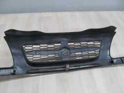 SUZUKI GRAND VITARA GRILL ATRAPA 72111-65DA0 98-01