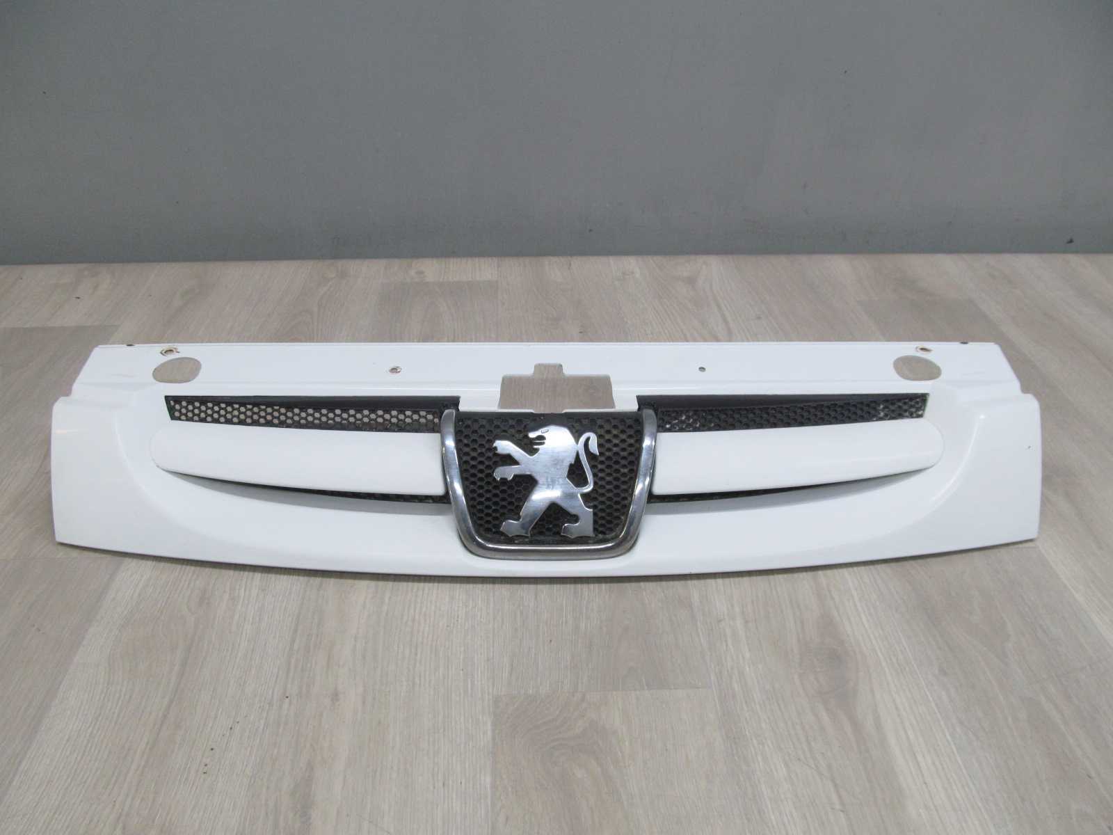 PEUGEOT PARTNER II LIFT GRILL ATRAPA 9644758577 02-10