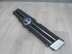 FIAT PANDA II ATRAPA CHLODNICY 735353899 03-06