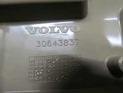 VOLVO XC90 TUNEL SRODKOWY PODSTAWA PODLOKIETNIK BEZ OAK 1049422 02-14