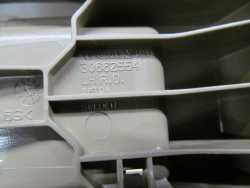 VOLVO XC90 OSLONA ZASLEPKA SZYNY FOTELA LEWA BEZ OAK 30662554 02-07