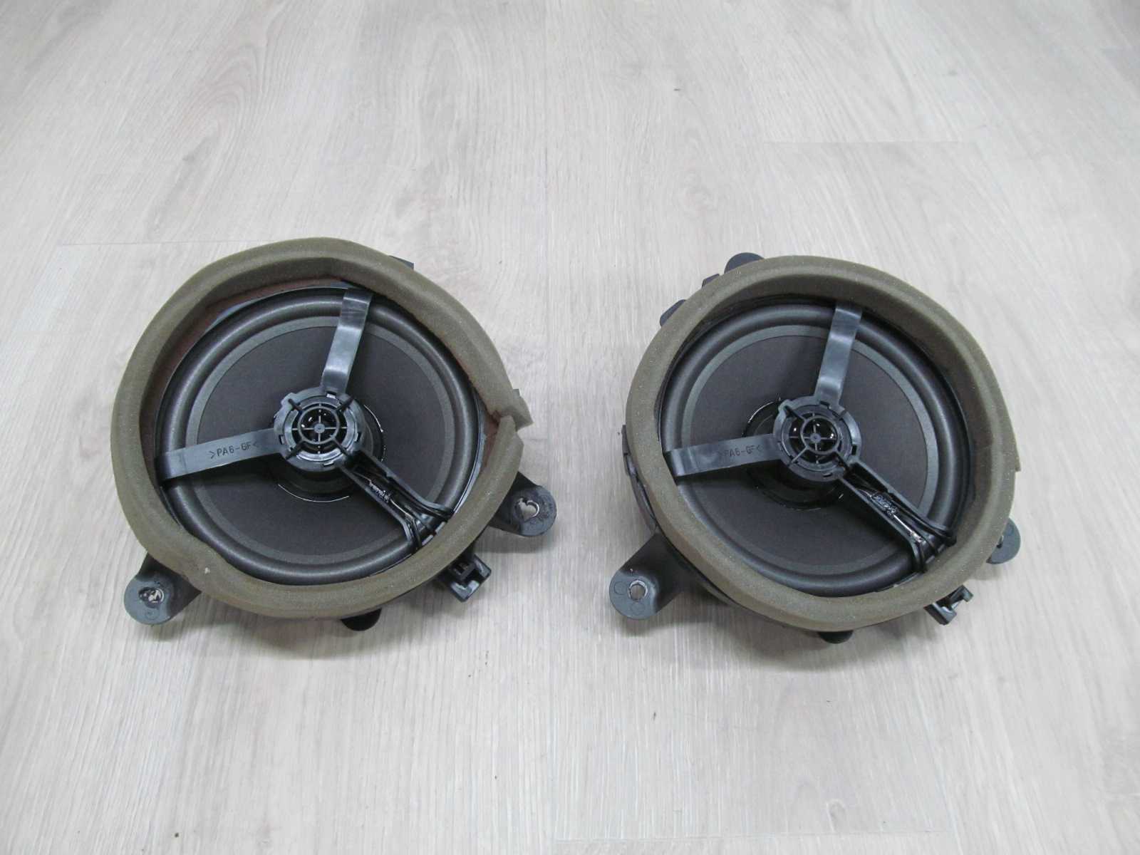 VOLVO XC90 GLOSNIK DRZWI TYL 30797138 02-14