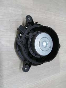 VOLVO XC90 GLOSNIK DRZWI TYL 30797138 02-14