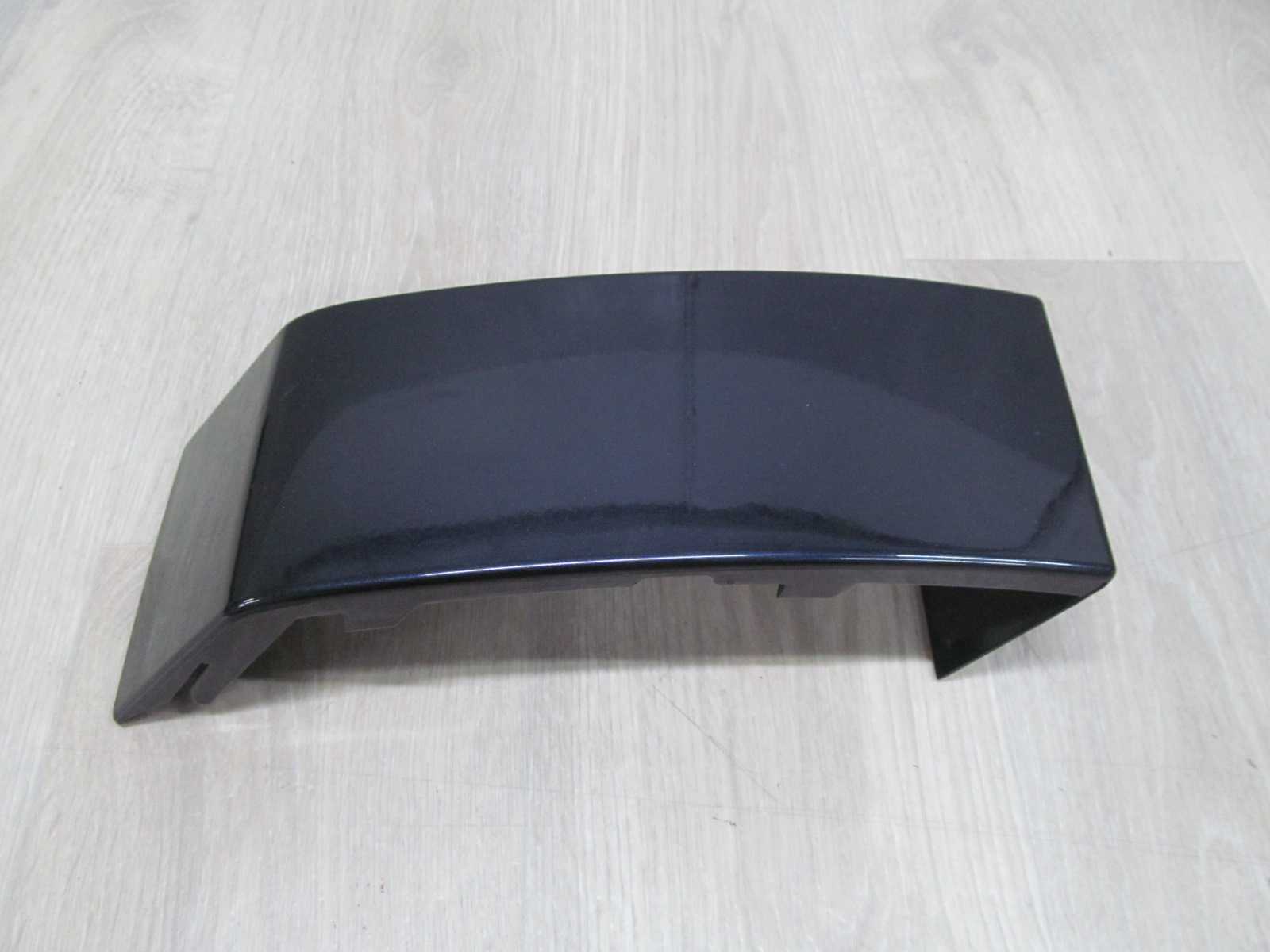 VOLVO XC90 LISTWA POD LAMPE TYL LEWA 30698133 467-46 02-07