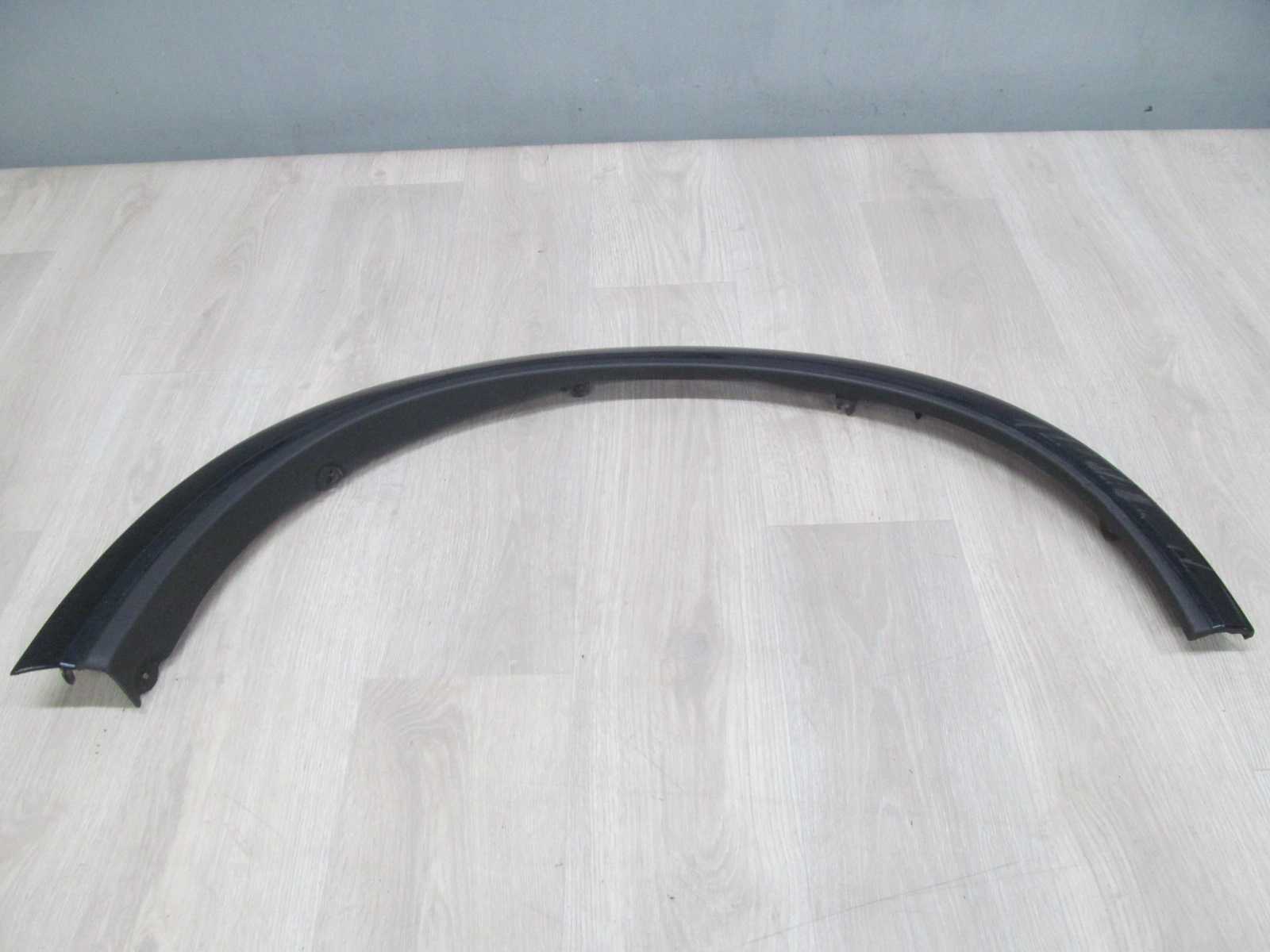 VOLVO XC90 LIFT LISTWA BLOTNIKA PRZOD PRAWA 467-46 30779578 07-14