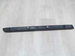 VOLVO V50 LISTWA DOLNA DRZWI TYL LEWA 30661449 04-12