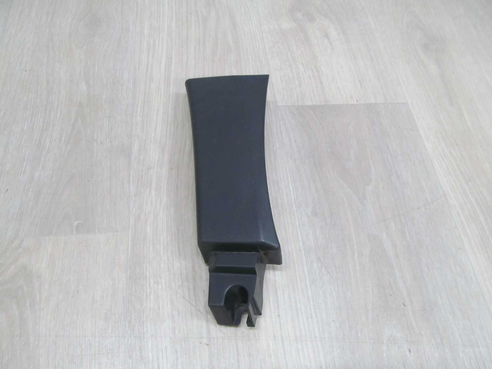 SUBARU FORESTER 02-05 LISTWA BLOTNIKA LEWA