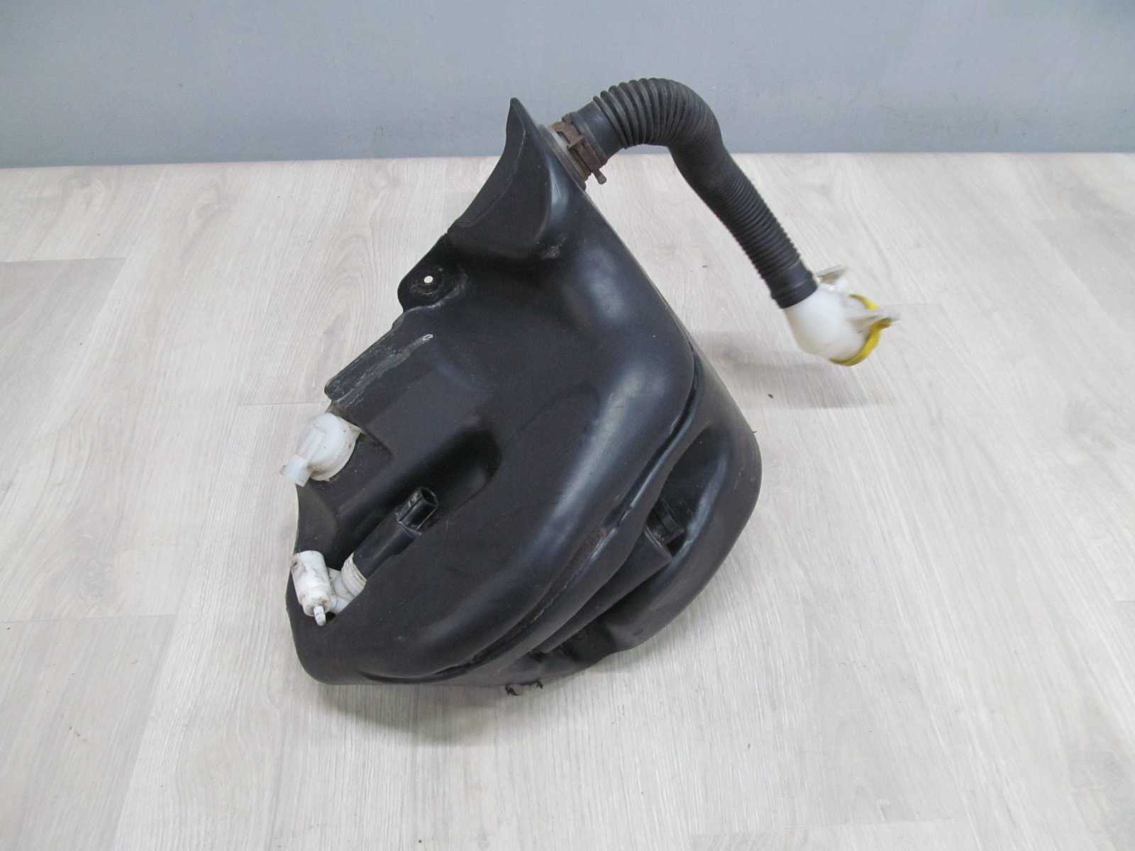 CHRYSLER GRAND VOYAGER IV ZBIORNIK PLYNU SPRYSKIWACZY 04857841AB