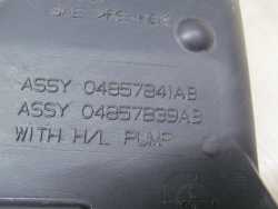 CHRYSLER GRAND VOYAGER IV ZBIORNIK PLYNU SPRYSKIWACZY 04857841AB