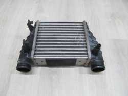 AUDI A4 B7 TFSI CHLODNICA INTERCOOLER 8E0145806M PRAWY 0407
