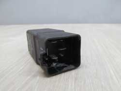 MERCEDES VITO W639 2.2 CDI PREKAZNIK WENTYLATORA A0035421919 N0338002 03-10